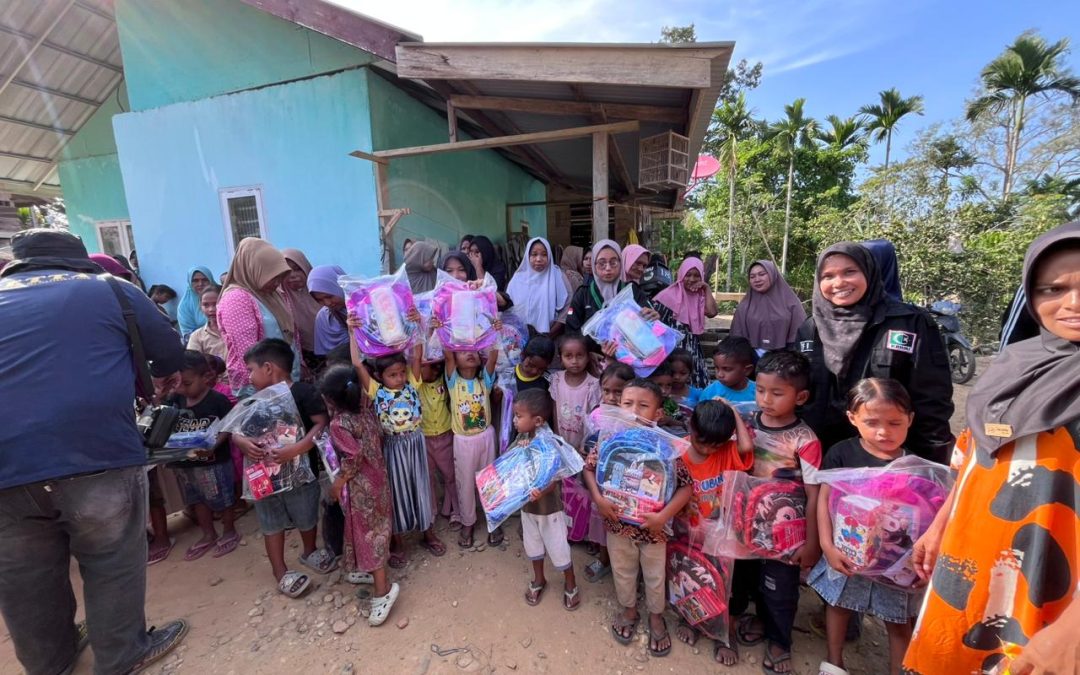 Aliansi Peduli Banjir Aceh Salurkan Bantuan Perlengkapan Pendidikan bagi Anak-anak Terdampak Banjir